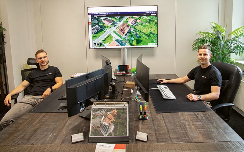 Mit Biber Photovoltaik – regional und alles aus einer Hand! Mit Biber Photovoltaik – regional und alles aus einer Hand!